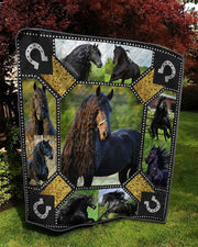 Black Horse Quilt Blanket
